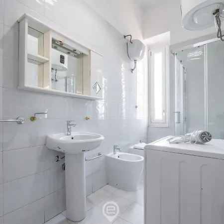 Port View * 卡利亚里