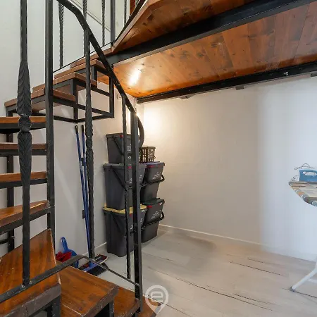 Port View カリアリ