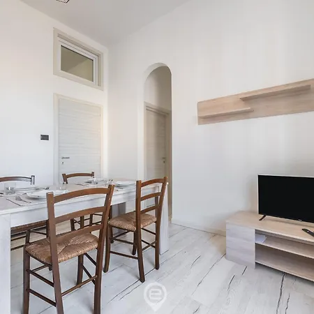 Estay - Port View Apartment Cagliari